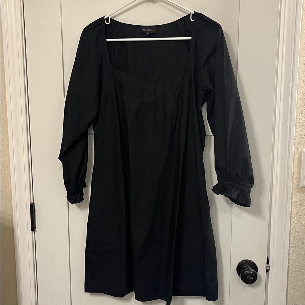 Richer Poorer Classic Black Top